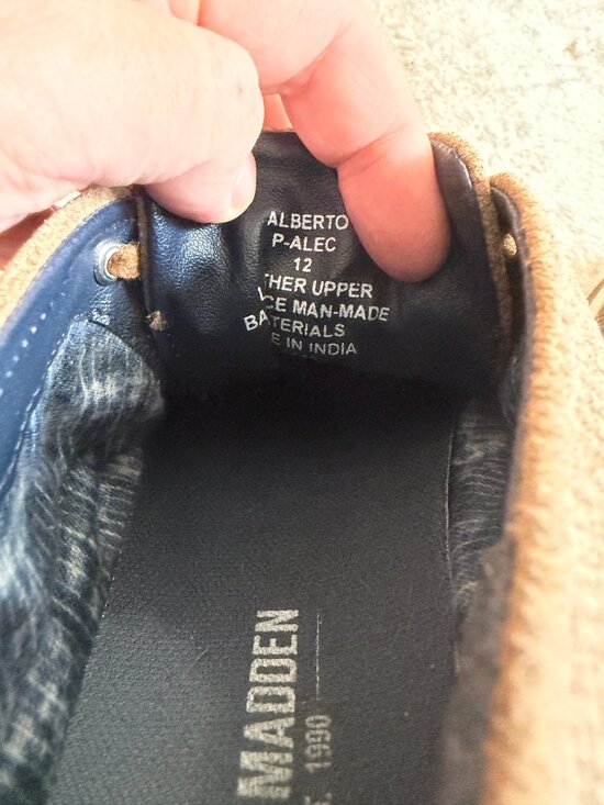 Steve Madden Brown Chukka Boots